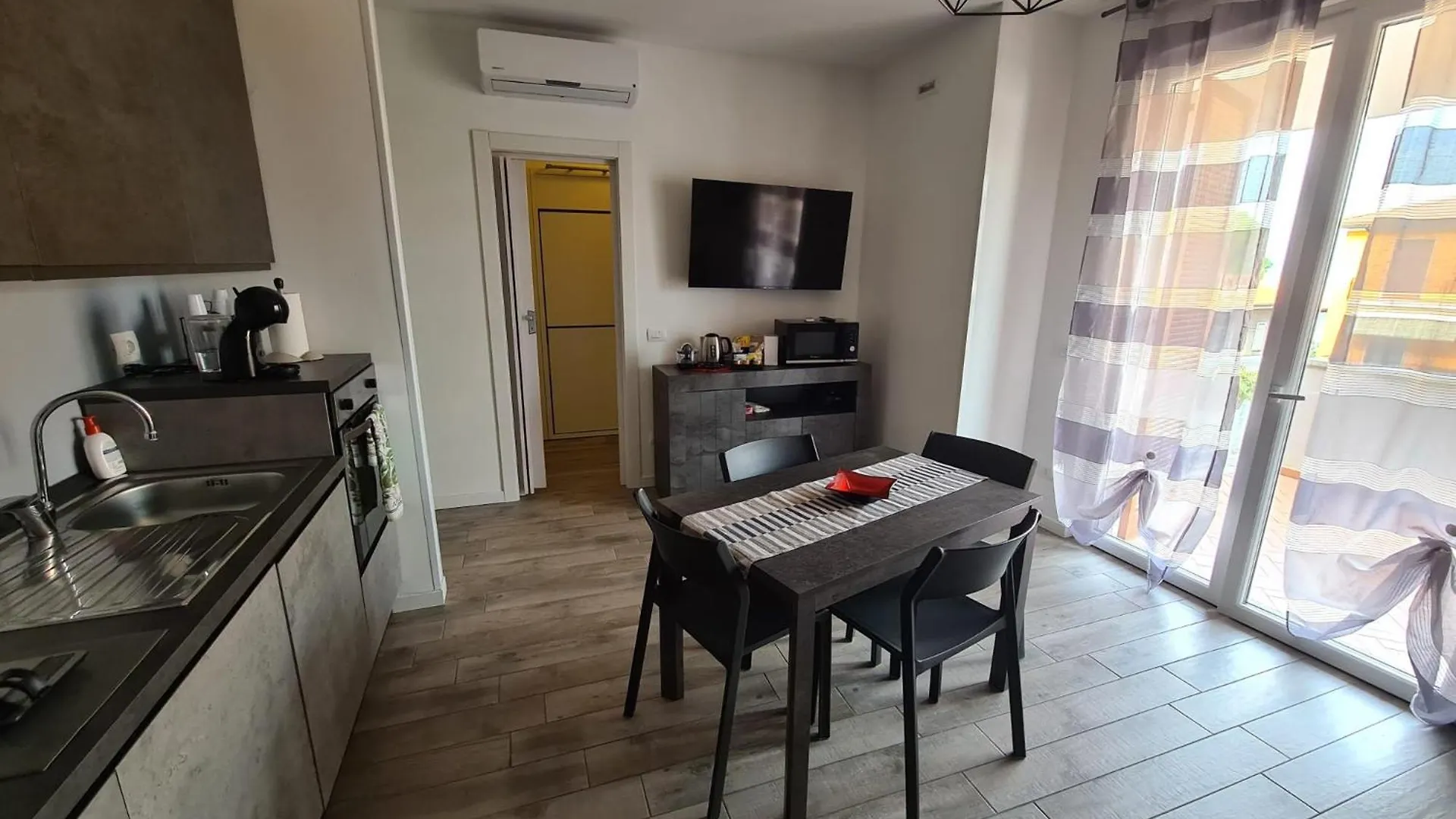 Apartamento Appartamento Casa Adry Peschiera del Garda Italia